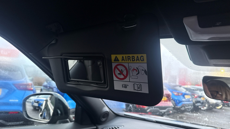 Nissan Juke 1.0 DiG-T N-Connecta 5dr Petrol Hatchback